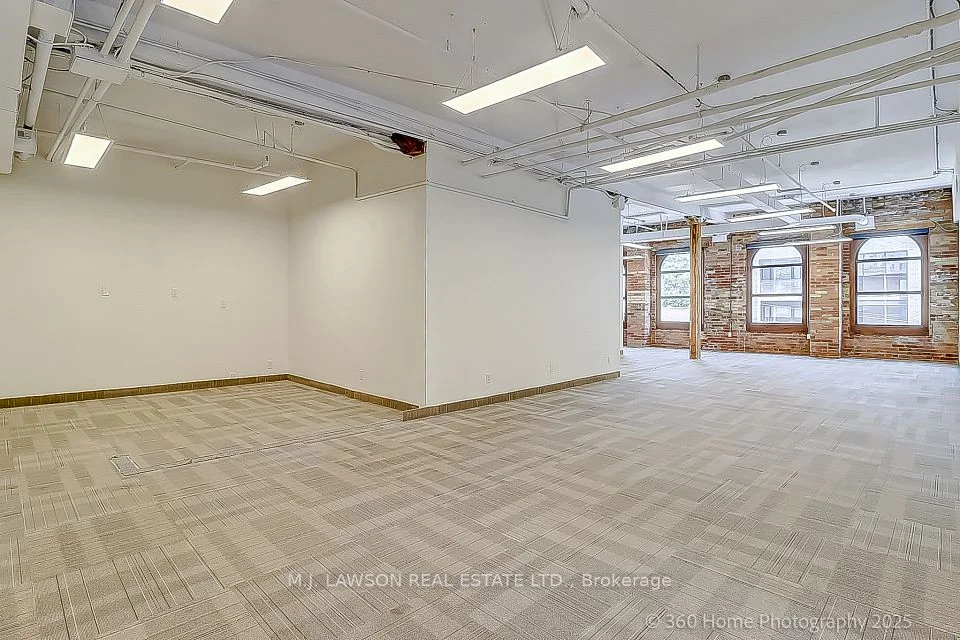 411 Richmond Street E 305, Toronto C08, ON M5A 3S5