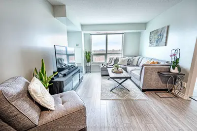 Condo Apartment in Toronto