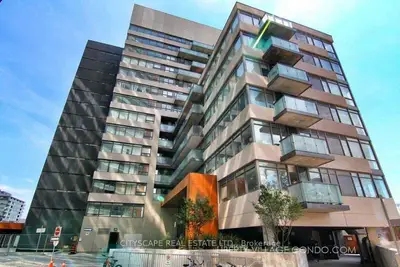 Condo Apartment in Toronto