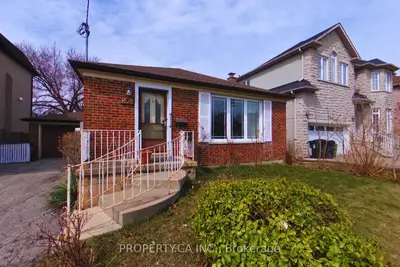 Detached in Toronto