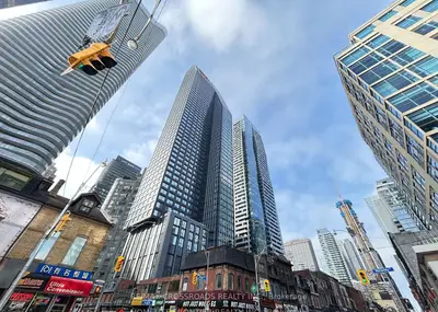 8 Wellesley Street W 3206, Toronto C01, On M4y 0j5