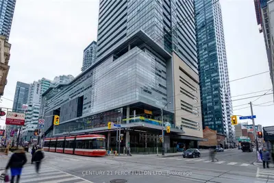 80 John Street 1405, Toronto C01, On M5v 3x4