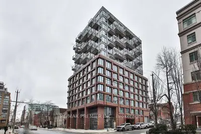 Condo Apartment in Toronto