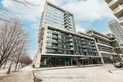 Condo Apartment in Toronto