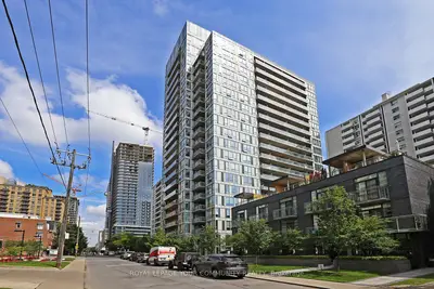 Condo Apartment in Toronto