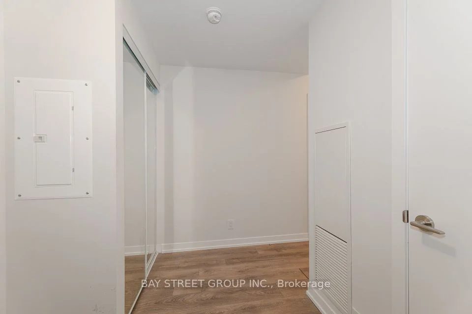 365 Church Street 310, Toronto C08, ON M5B 1Z9