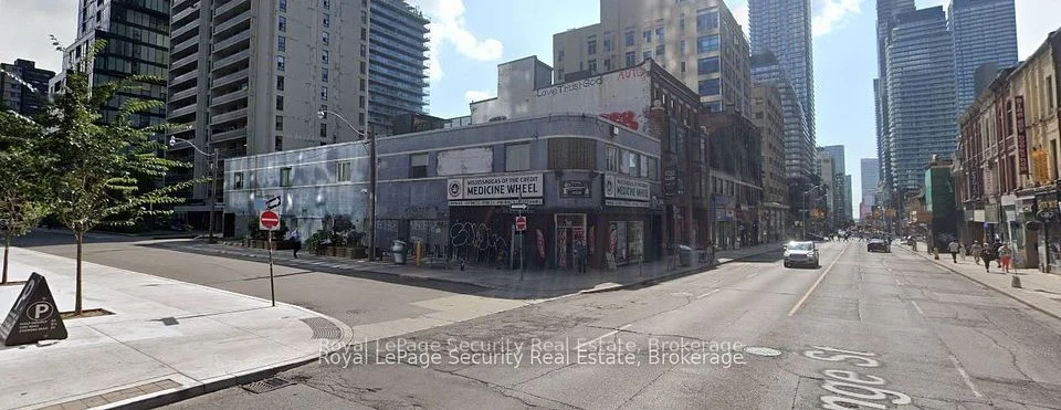 579 Yonge Street Ground Floor, Toronto C08, ON M4Y 1Z2