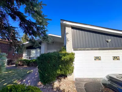 Detached in Toronto