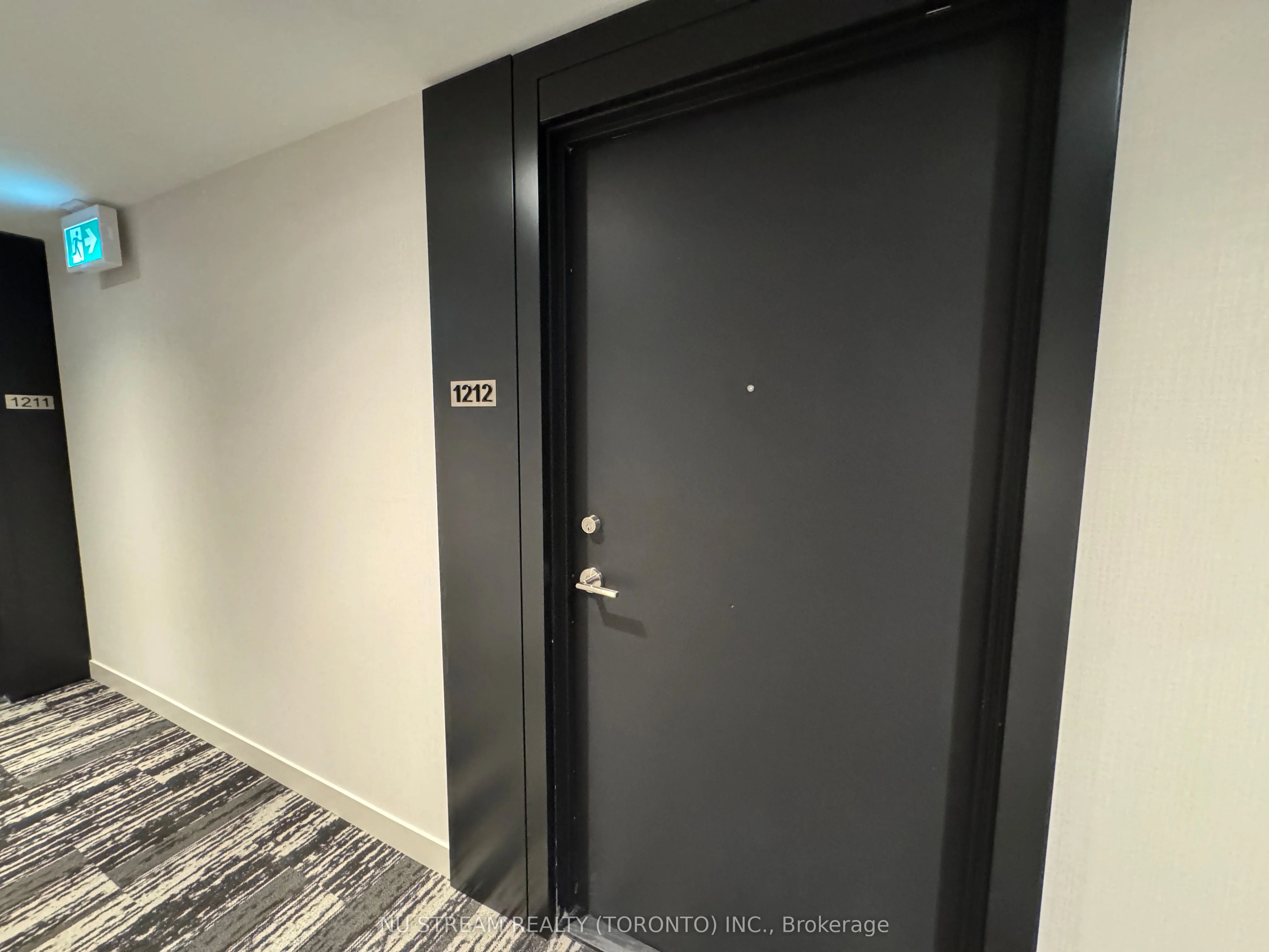 252 Church Street 1212, Toronto C08, ON M5B 1Z2