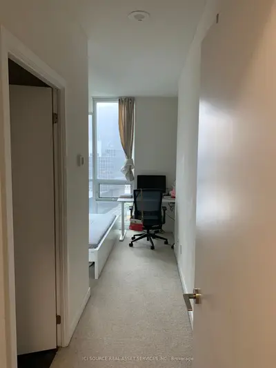 33 Bay Street 1804, Toronto C01, On M5j 2z3