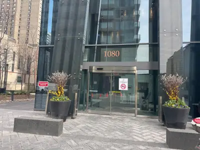 1080 Bay Street 3504, Toronto C01, On M5s 0a5