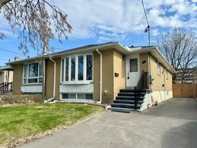 Semi-Detached in Toronto