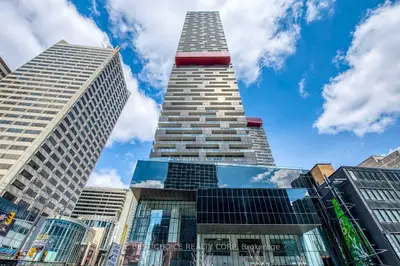 8 Eglinton Avenue E 5804, Toronto C10, On M4p 1a6