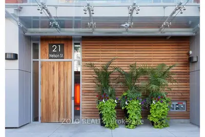 Condo Apartment in Toronto