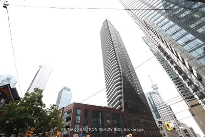 99 John Street 2304, Toronto C01, On M5v 0s6