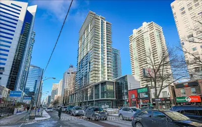 4955 Yonge Street 715, Toronto C14, On M2n 0l8