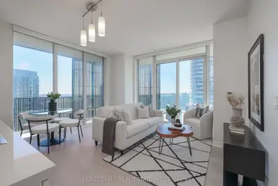 Condo Apartment in Toronto