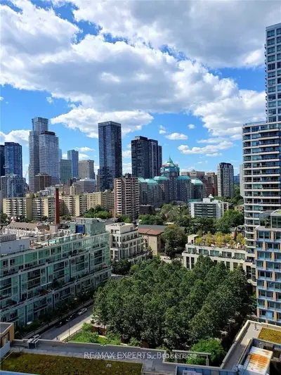 159 Wellesley Street E 1501, Toronto C08, On M4y 0h5