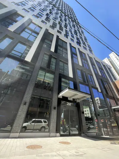 252 Church Street 512, Toronto C08, On M5b 1z2