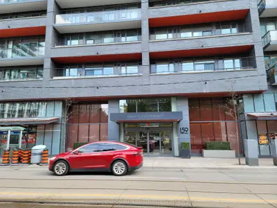 Common Element Condo in Toronto