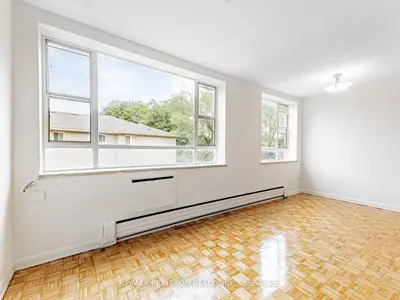 Co-op Apartment in Toronto