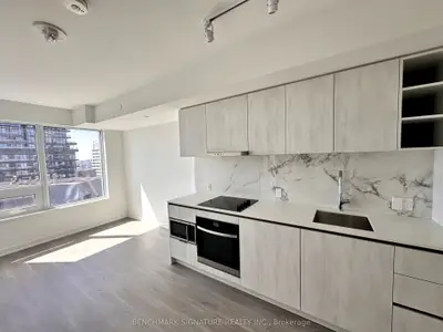 8 Wellesley Street W 3501, Toronto C01, On M4y 0j5