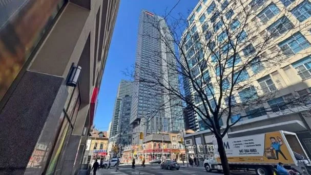 8 Wellesley Street W 2908, Toronto C01, On M4y 0j5