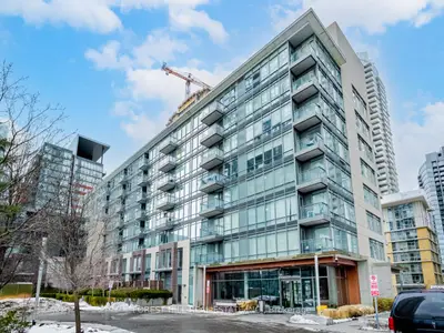 15 Brunel Court 710, Toronto C01, On M5v 3y6