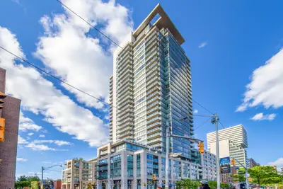 Condo Apartment in Toronto