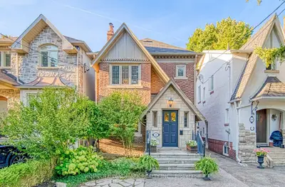 428 Castlefield Avenue, Toronto C04, On M5n 1l5
