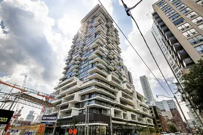 77 Shuter Street 229, Toronto C08, On M5b 0b8