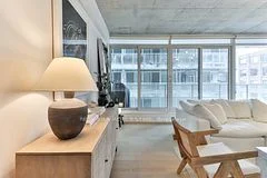 75 Portland Street 423, Toronto C01, On M5v 2m9