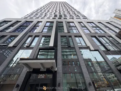 252 Church Street #2017, Toronto C08, On M5b 1z2
