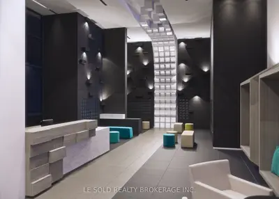 Condo Apartment in Toronto