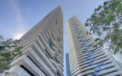 100 Harbour Street 2605, Toronto C01, On M5j 0b5