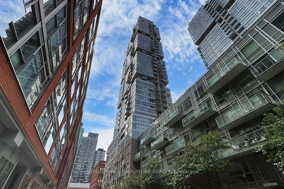 30 NELSON Street B50, Toronto C01, ON M5V 0H5