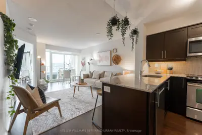 125 Western Battery Road 1813, Toronto C01, On M6k 3r8