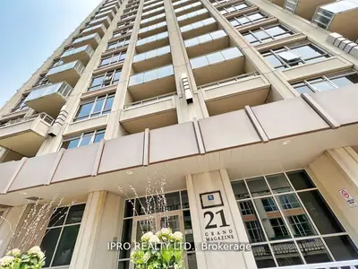 21 Grand Magazine Street 217, Toronto C01, On M5v 1b4