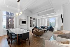311 Bay Street 4704, Toronto C01, ON M5H 4G5