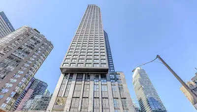 8 Wellesley Street W 3708, Toronto C01, On M4y 0j5