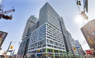 135 Lower Sherbourne Street 1662 W, Toronto C08, On M5a 1y4