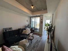 20 Minowan Miikan Lane 1029, Toronto C01, On M6j 0e5