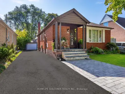 Detached in Toronto
