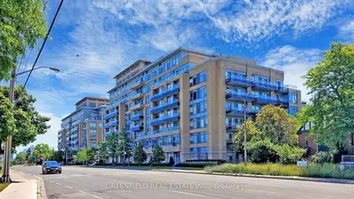 Condo Apartment in Toronto