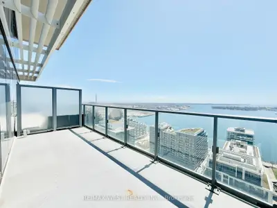 16 Bonnycastle Street 2709, Toronto C08, On M5a 0c8