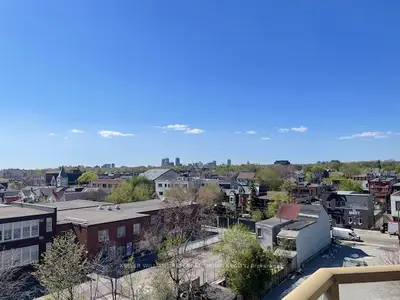 Condo Apartment in Toronto