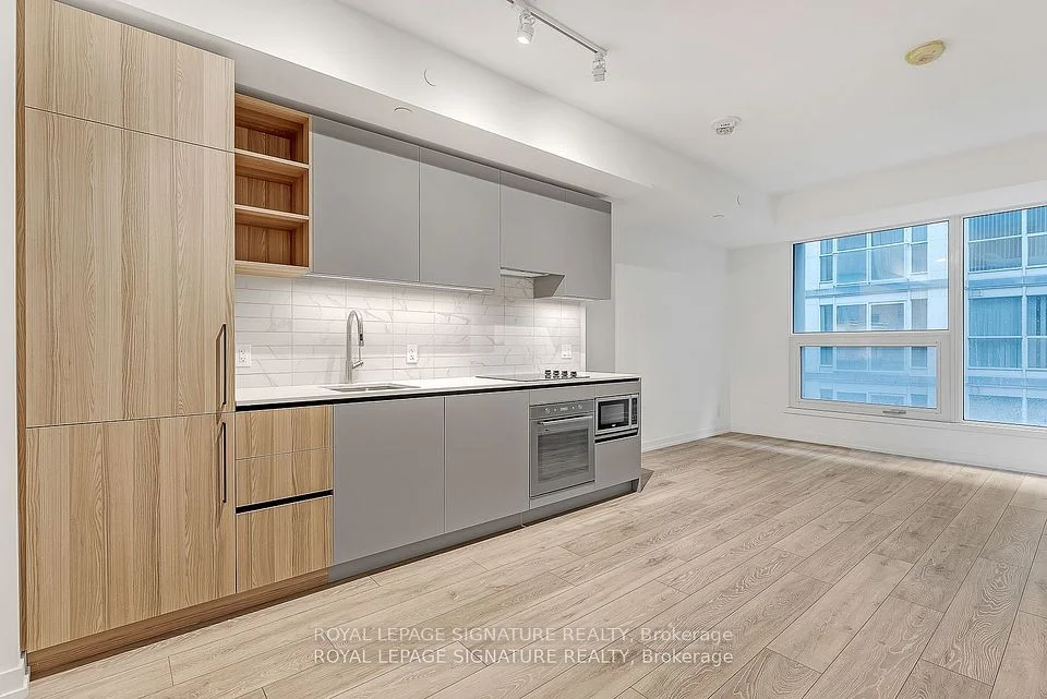 55 Mercer Street 521, Toronto C01, ON M5V 0W4