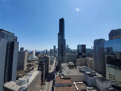 7 Grenville Street 1711, Toronto C01, On M4y 0e9