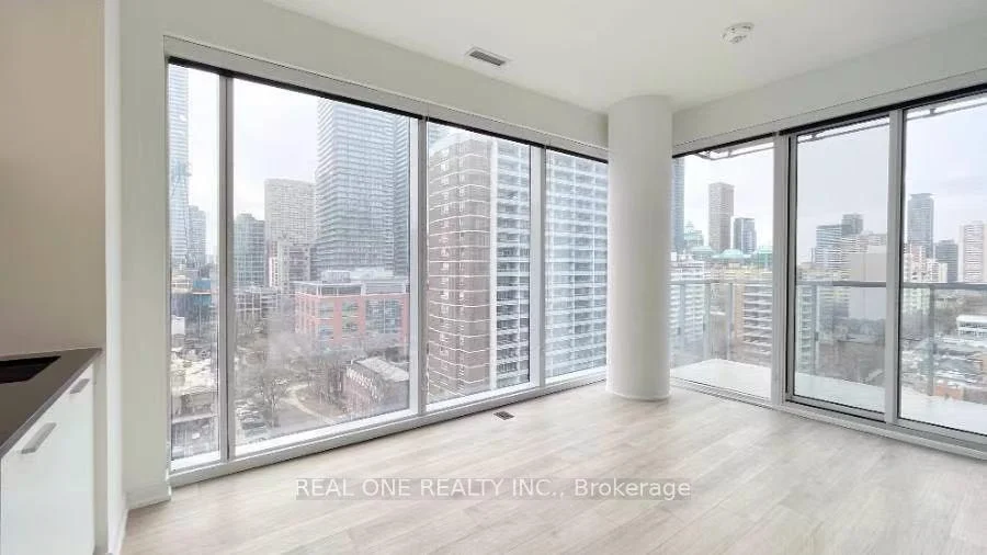 28 Wellesley Street E 1004, Toronto C08, ON M4Y 0C4