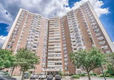 Condo Apartment in Toronto